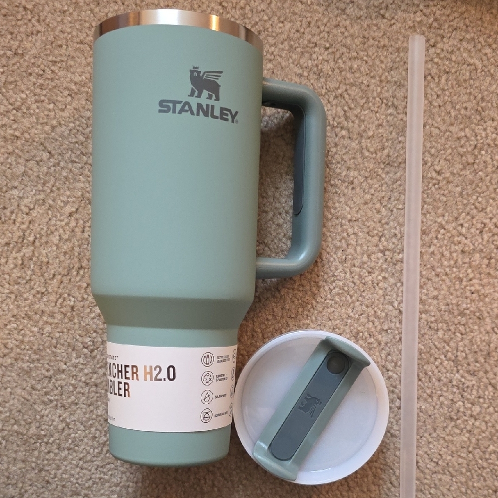Stanley Sage Green Quencher H2.0 Tumbler 40oz. with Handle and Straw, New In Box - Picture 8 of 11